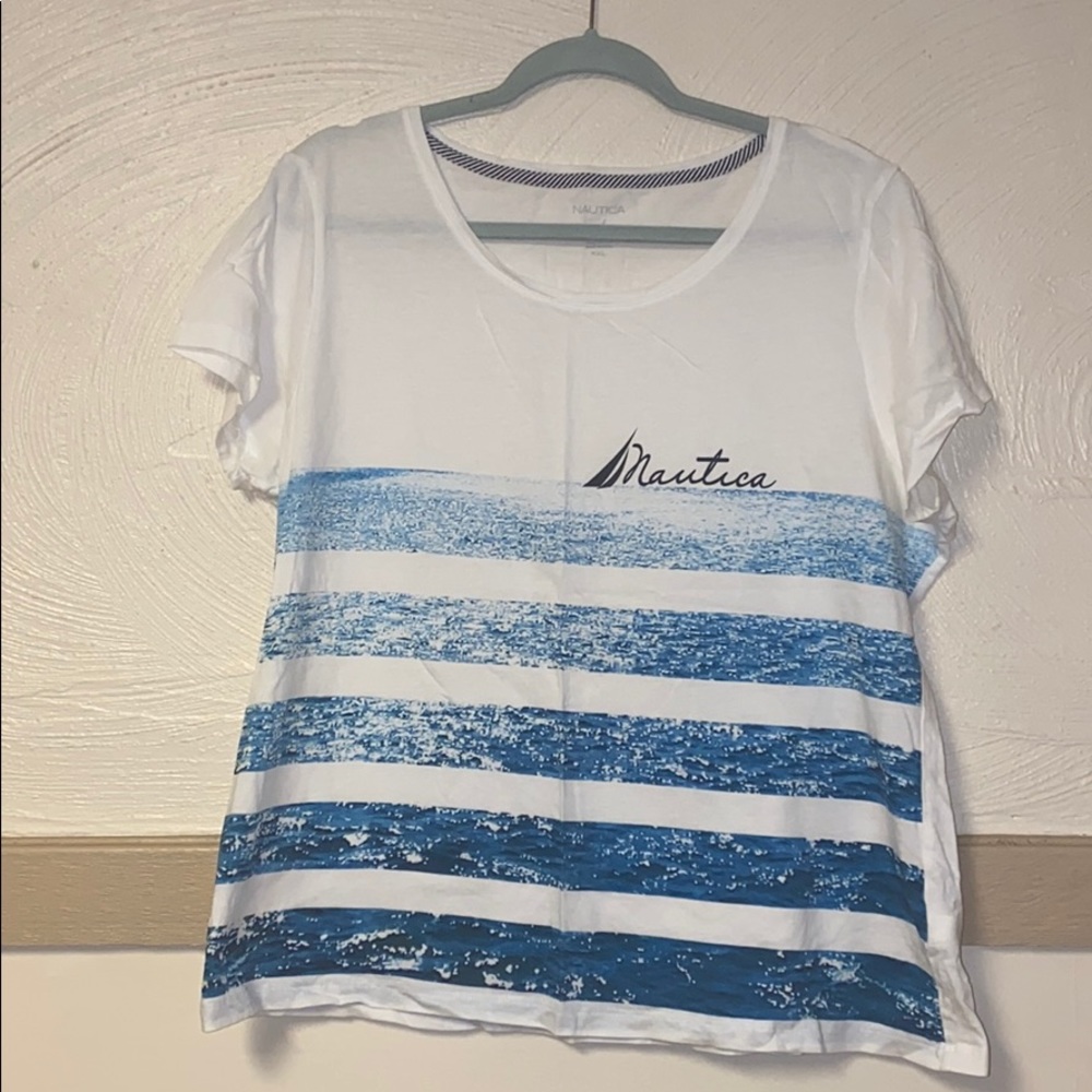Nautica T-shirt